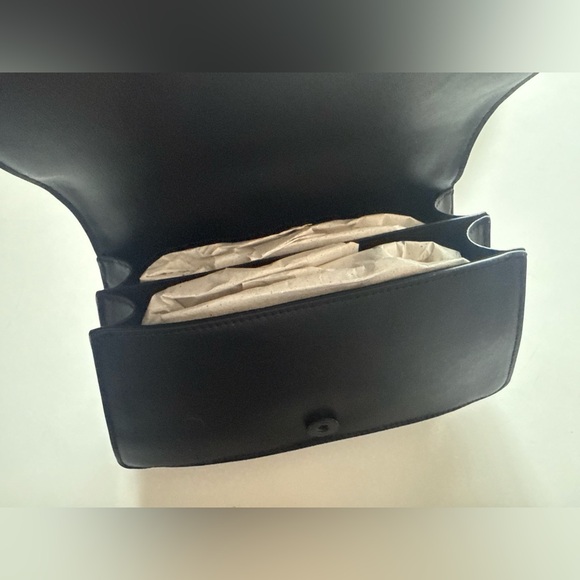 Steve Madden Cherry Print Crossbody Bag Black Chain Strap BJONNA 2 NWT - Picture 4 of 6